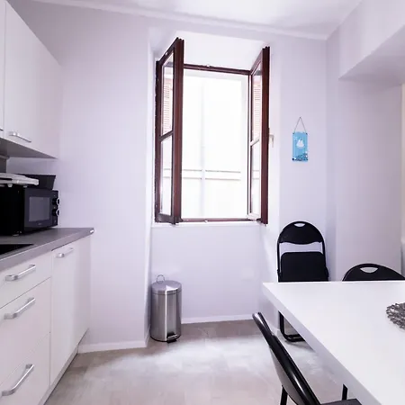 Apartman Downtown Chic And Cozy