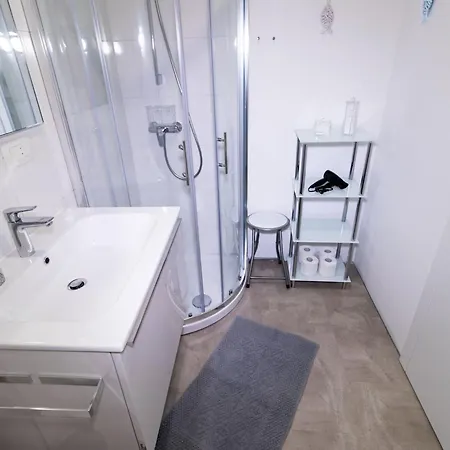 דירה Downtown Chic And Cozy *